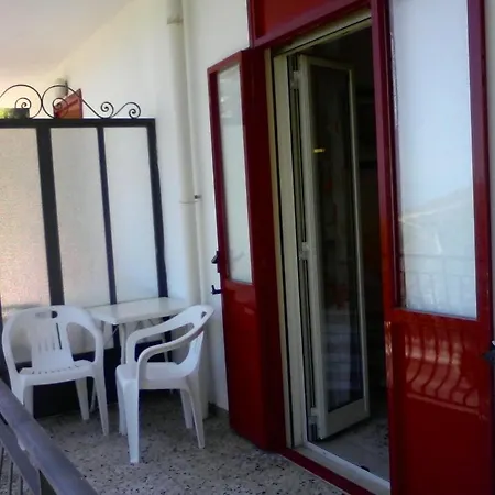 Pace Πανσιόν Castelmola