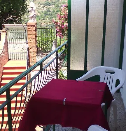 Πανσιόν Pace Castelmola
